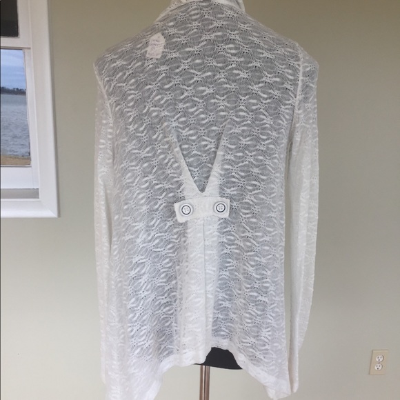 Lightweight White Lace Cardigan Sweater Spring - Picture 2 of 2